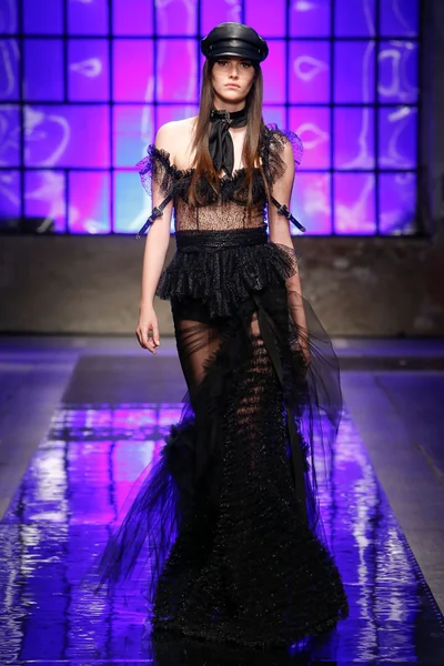 Look 52